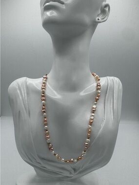 Oshena Coralie Freshwater Pearl Necklace Women Pink White Baroque Bead MSRP $170